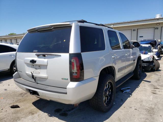 Photo 3 VIN: 1GNSKBE09BR123129 - CHEVROLET TAHOE K150 