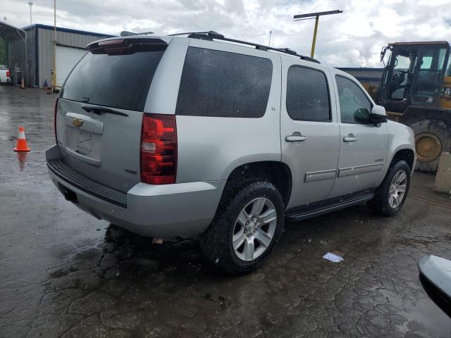 Photo 2 VIN: 1GNSKBE09BR294298 - CHEVROLET TAHOE K150 