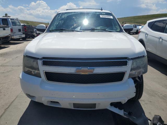 Photo 4 VIN: 1GNSKBE09BR299002 - CHEVROLET TAHOE 