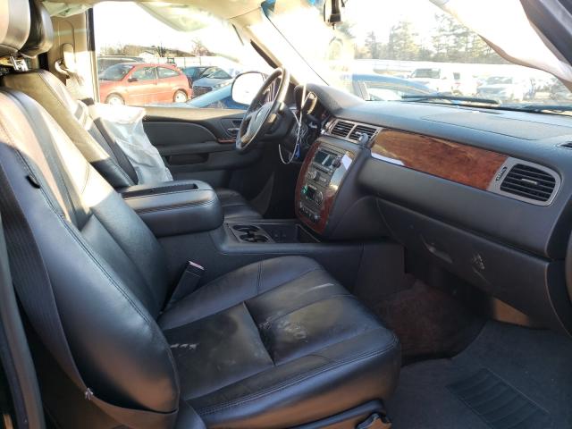 Photo 4 VIN: 1GNSKBE09CR204407 - CHEVROLET TAHOE K150 