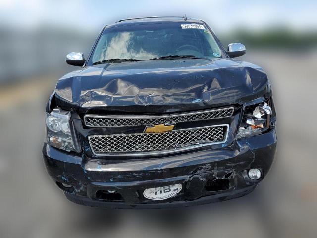 Photo 4 VIN: 1GNSKBE09CR235947 - CHEVROLET TAHOE 