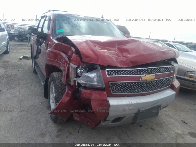 Photo 5 VIN: 1GNSKBE09CR324174 - CHEVROLET TAHOE 