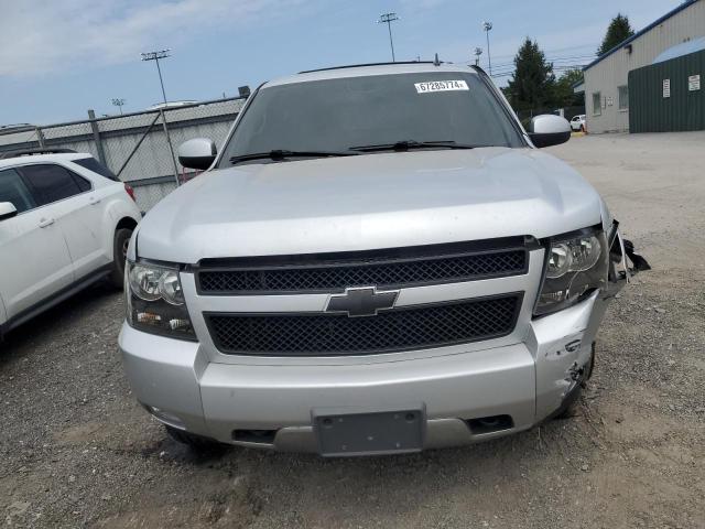 Photo 4 VIN: 1GNSKBE09DR134991 - CHEVROLET TAHOE K150 