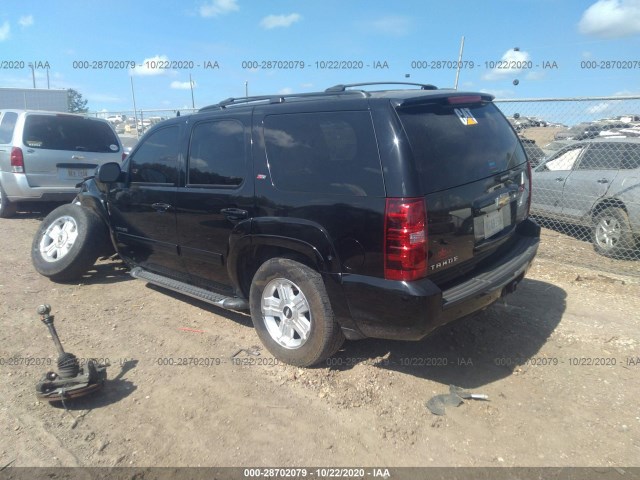 Photo 2 VIN: 1GNSKBE0XBR246745 - CHEVROLET TAHOE 