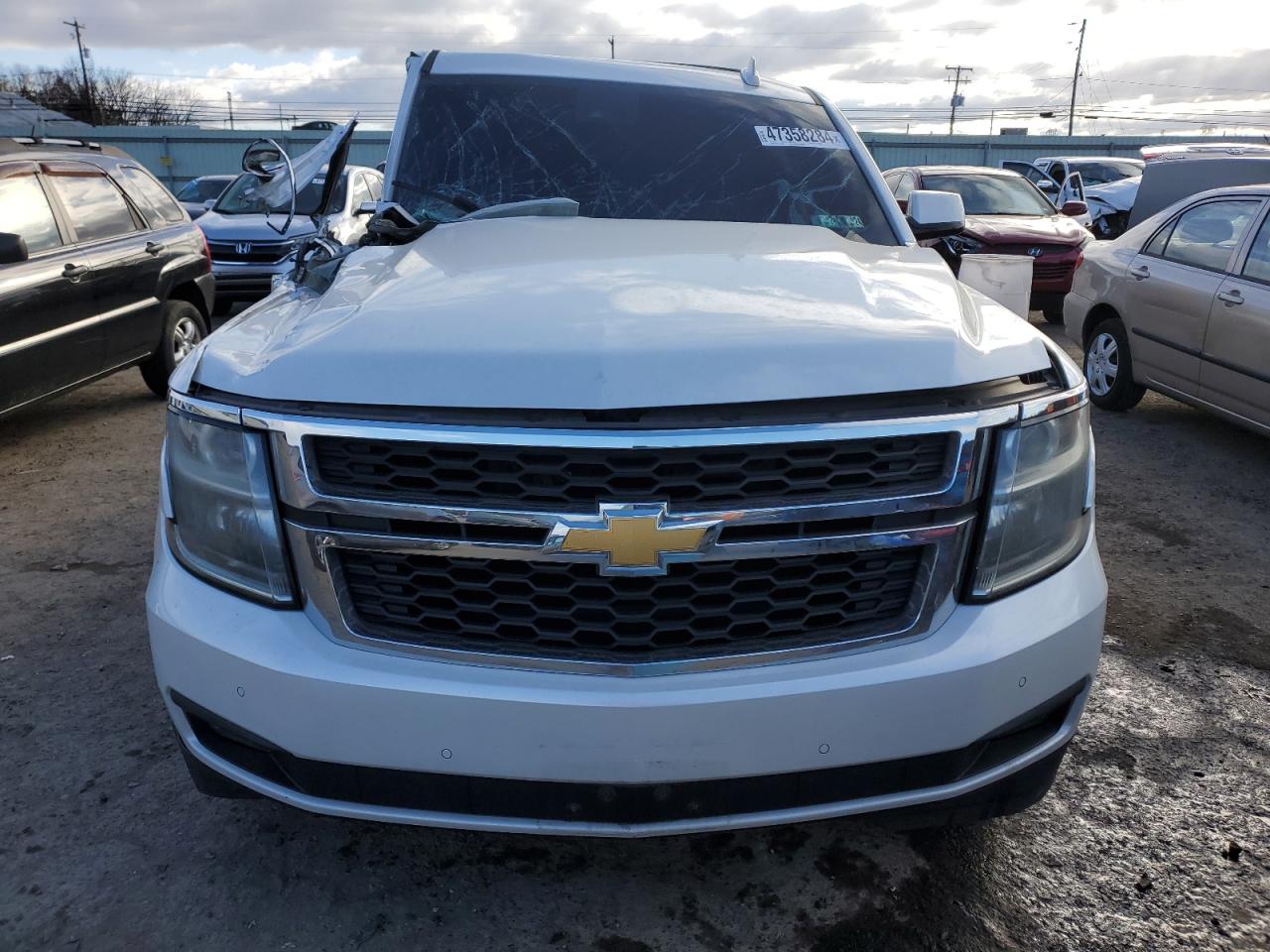 Photo 4 VIN: 1GNSKBKC0GR209161 - CHEVROLET TAHOE 