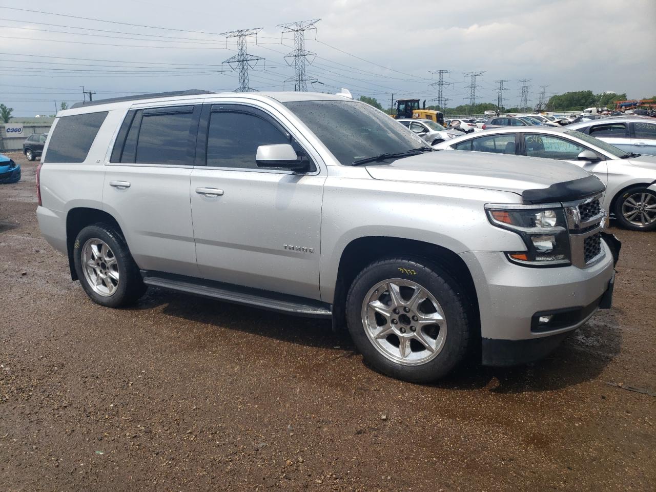 Photo 3 VIN: 1GNSKBKC1GR247997 - CHEVROLET TAHOE 