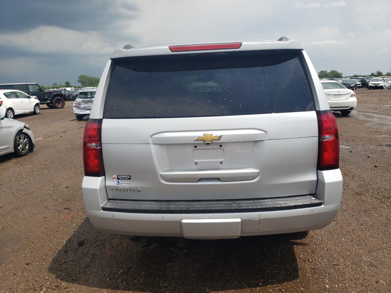 Photo 5 VIN: 1GNSKBKC1GR247997 - CHEVROLET TAHOE 