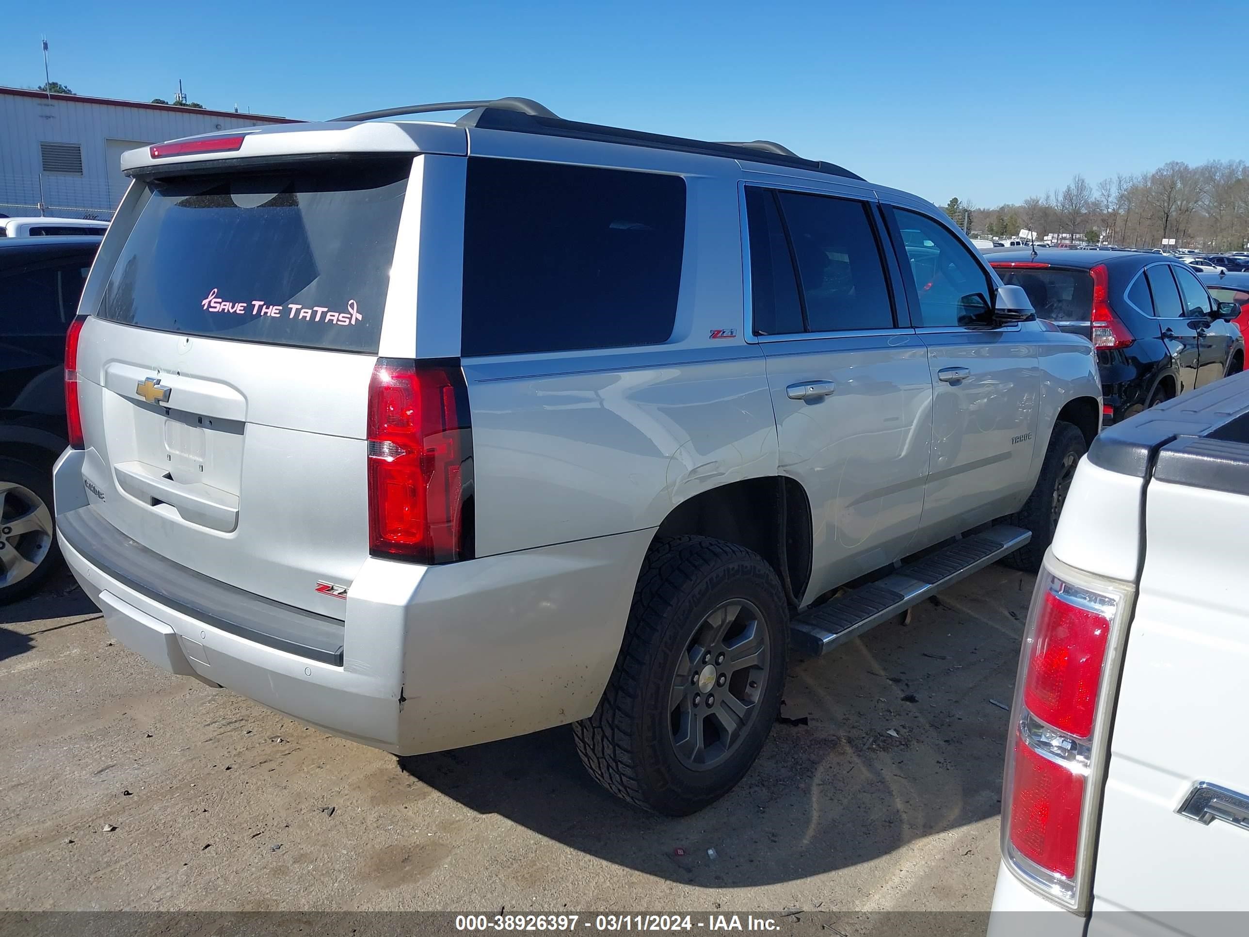 Photo 3 VIN: 1GNSKBKC2FR609110 - CHEVROLET TAHOE 