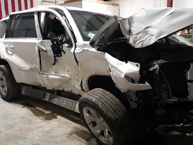 Photo 8 VIN: 1GNSKBKC2HR394220 - CHEVROLET TAHOE K150 