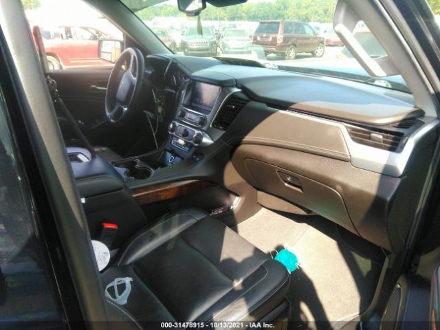 Photo 4 VIN: 1GNSKBKC2KR388263 - CHEVROLET TAHOE 