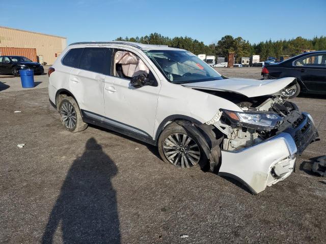 Photo 3 VIN: 1GNSKBKC3HR164248 - MITSUBISHI OUTLANDER 