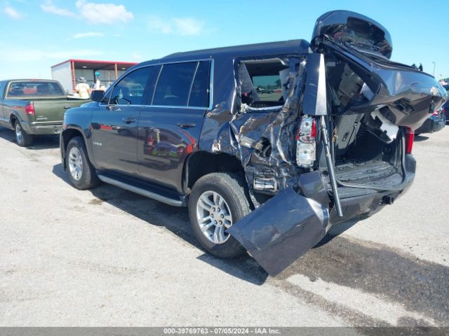 Photo 2 VIN: 1GNSKBKC3JR383488 - CHEVROLET TAHOE 