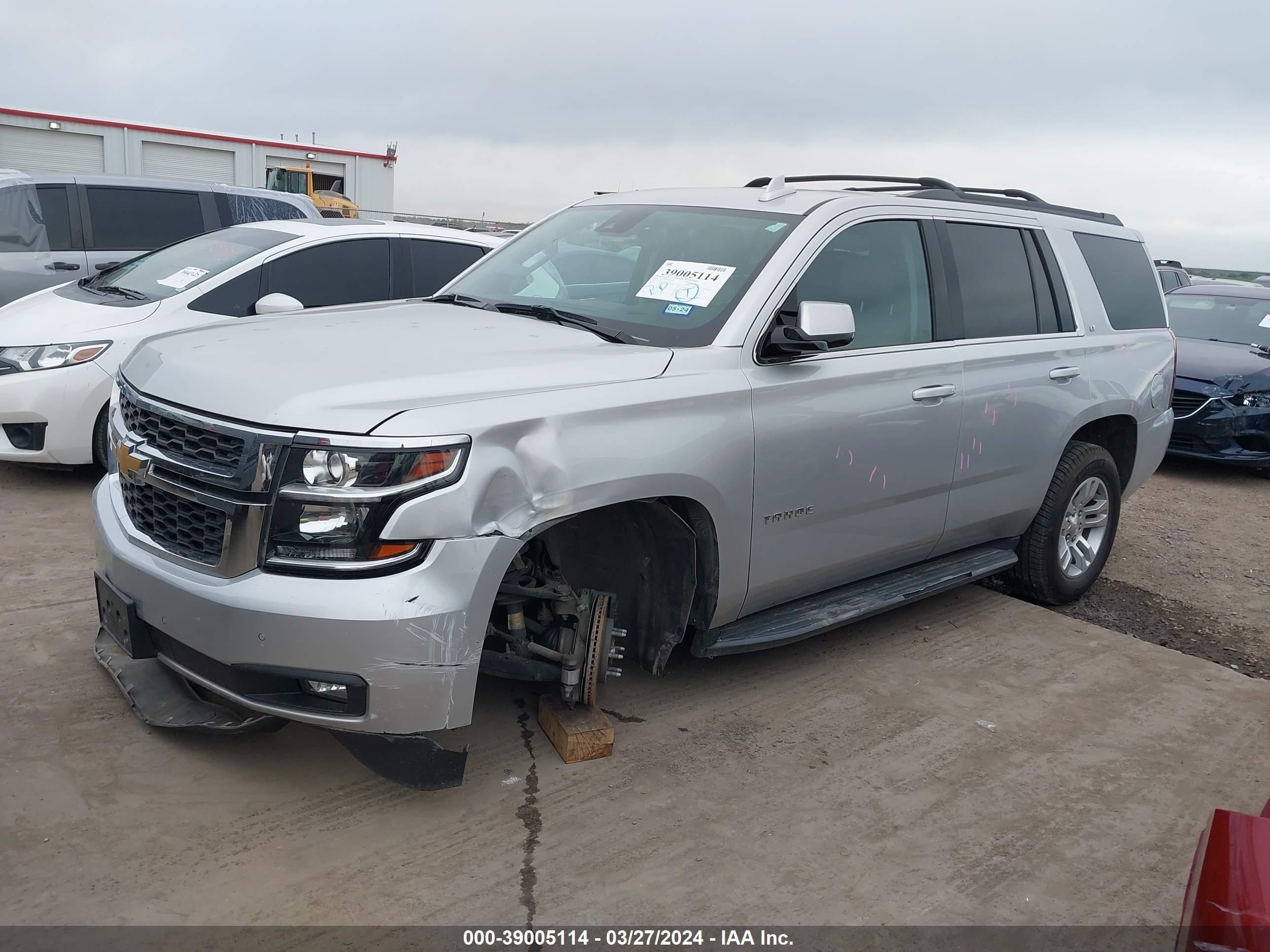 Photo 1 VIN: 1GNSKBKC4LR244666 - CHEVROLET TAHOE 