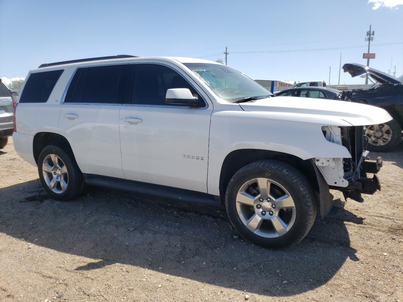 Photo 3 VIN: 1GNSKBKC5HR221324 - CHEVROLET TAHOE 