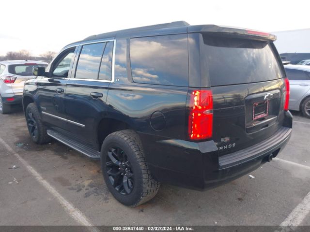 Photo 2 VIN: 1GNSKBKC5LR128229 - CHEVROLET TAHOE 