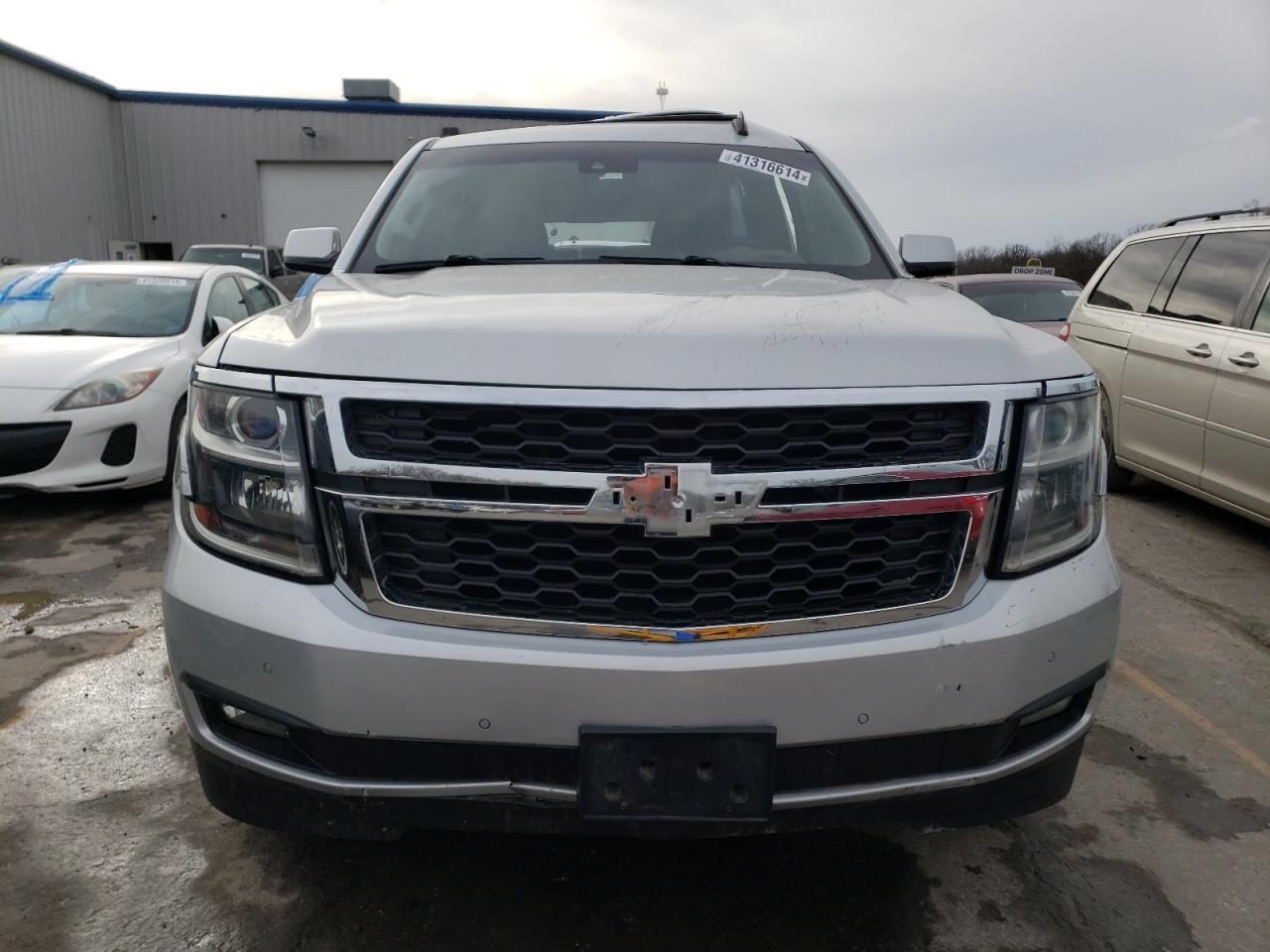 Photo 4 VIN: 1GNSKBKC6FR144086 - CHEVROLET TAHOE 