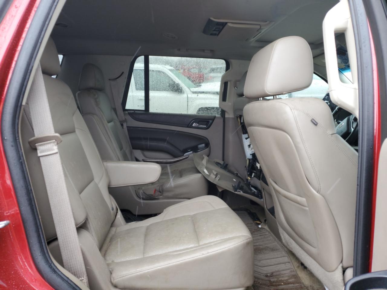 Photo 10 VIN: 1GNSKBKC6FR586690 - CHEVROLET TAHOE 