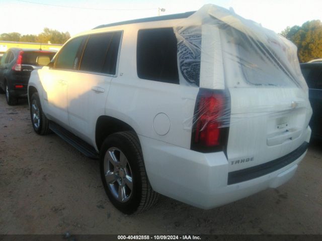 Photo 2 VIN: 1GNSKBKC7JR233965 - CHEVROLET TAHOE 