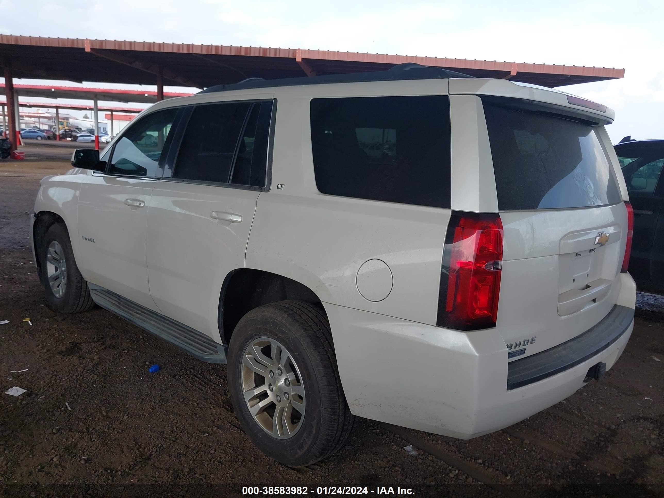 Photo 2 VIN: 1GNSKBKC8FR109873 - CHEVROLET TAHOE 