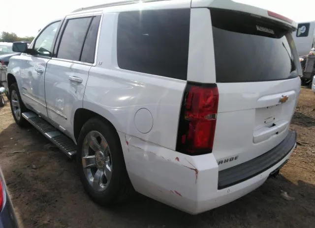 Photo 2 VIN: 1GNSKBKC8GR472403 - CHEVROLET TAHOE 