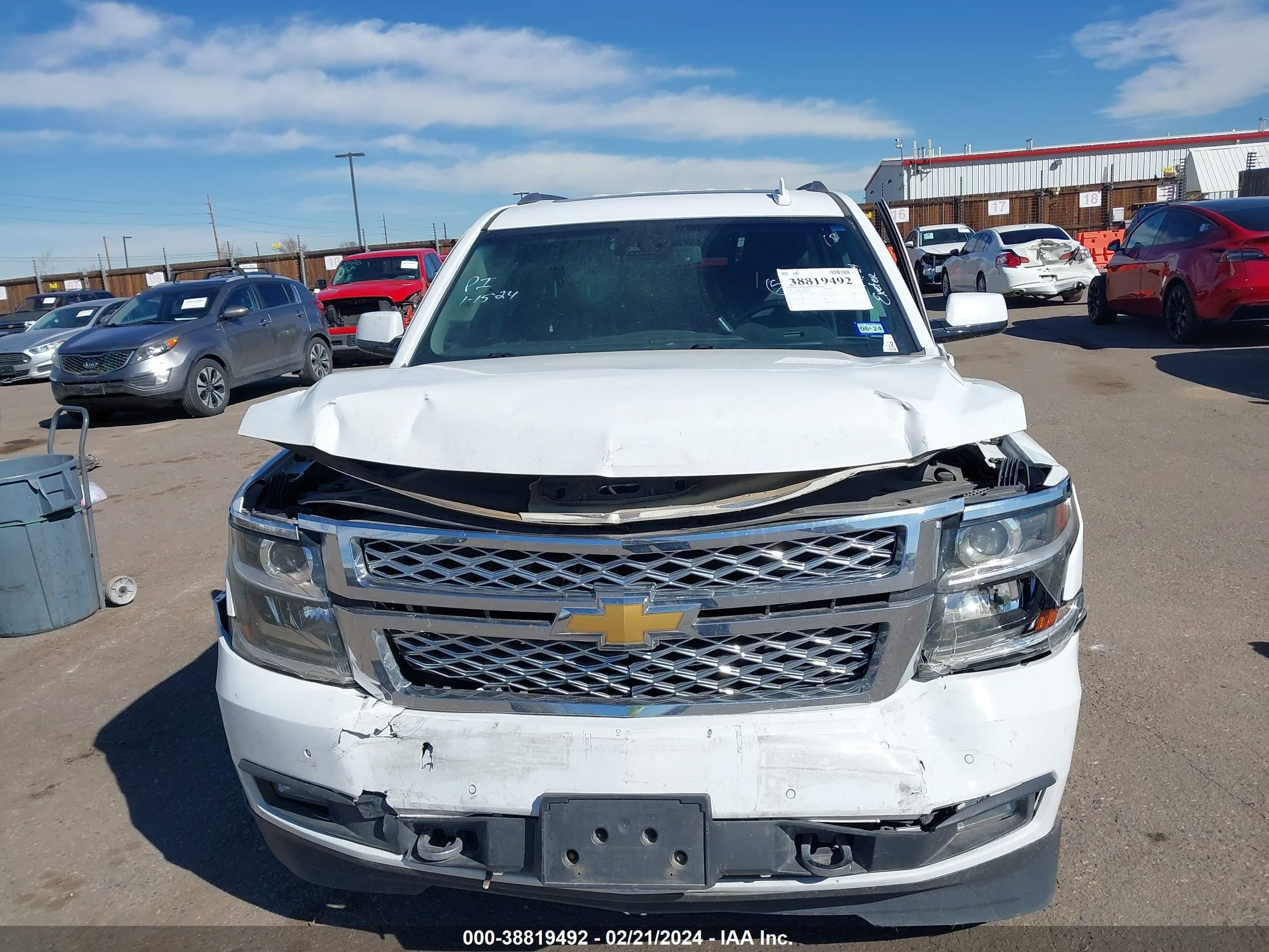 Photo 11 VIN: 1GNSKBKC8KR306651 - CHEVROLET TAHOE 