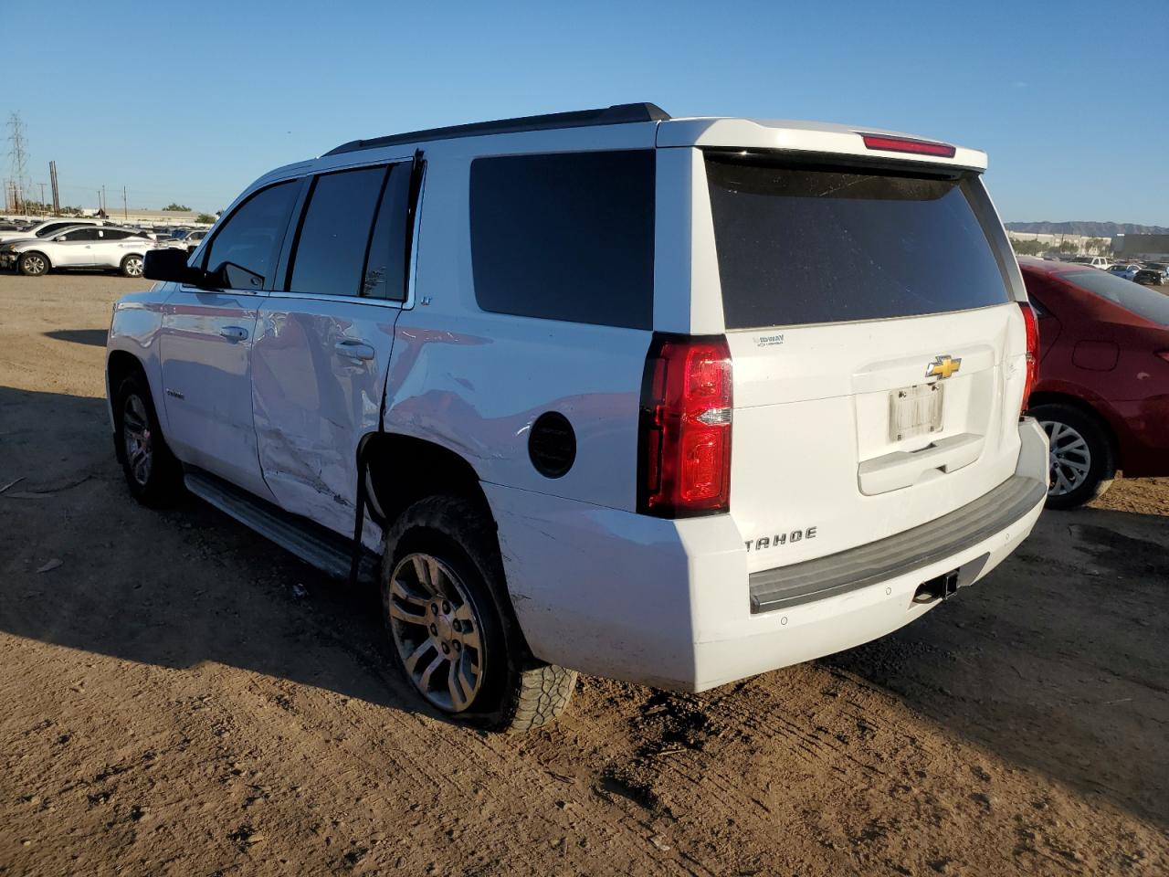 Photo 1 VIN: 1GNSKBKC9GR245673 - CHEVROLET TAHOE 