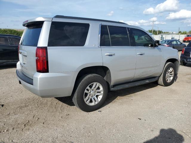 Photo 2 VIN: 1GNSKBKC9JR377811 - CHEVROLET TAHOE 