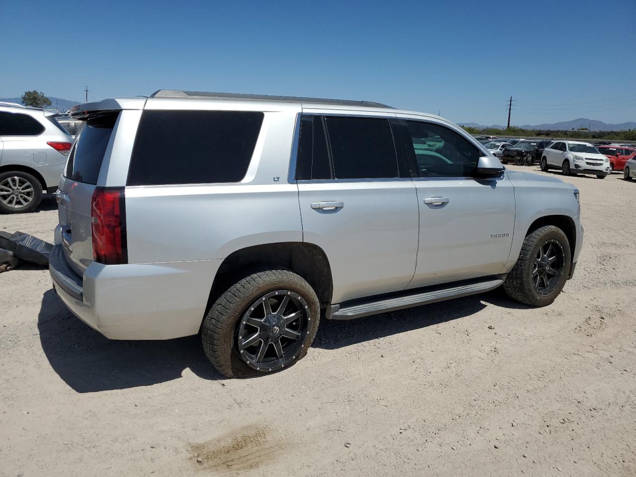 Photo 3 VIN: 1GNSKBKCXFR551604 - CHEVROLET TAHOE 