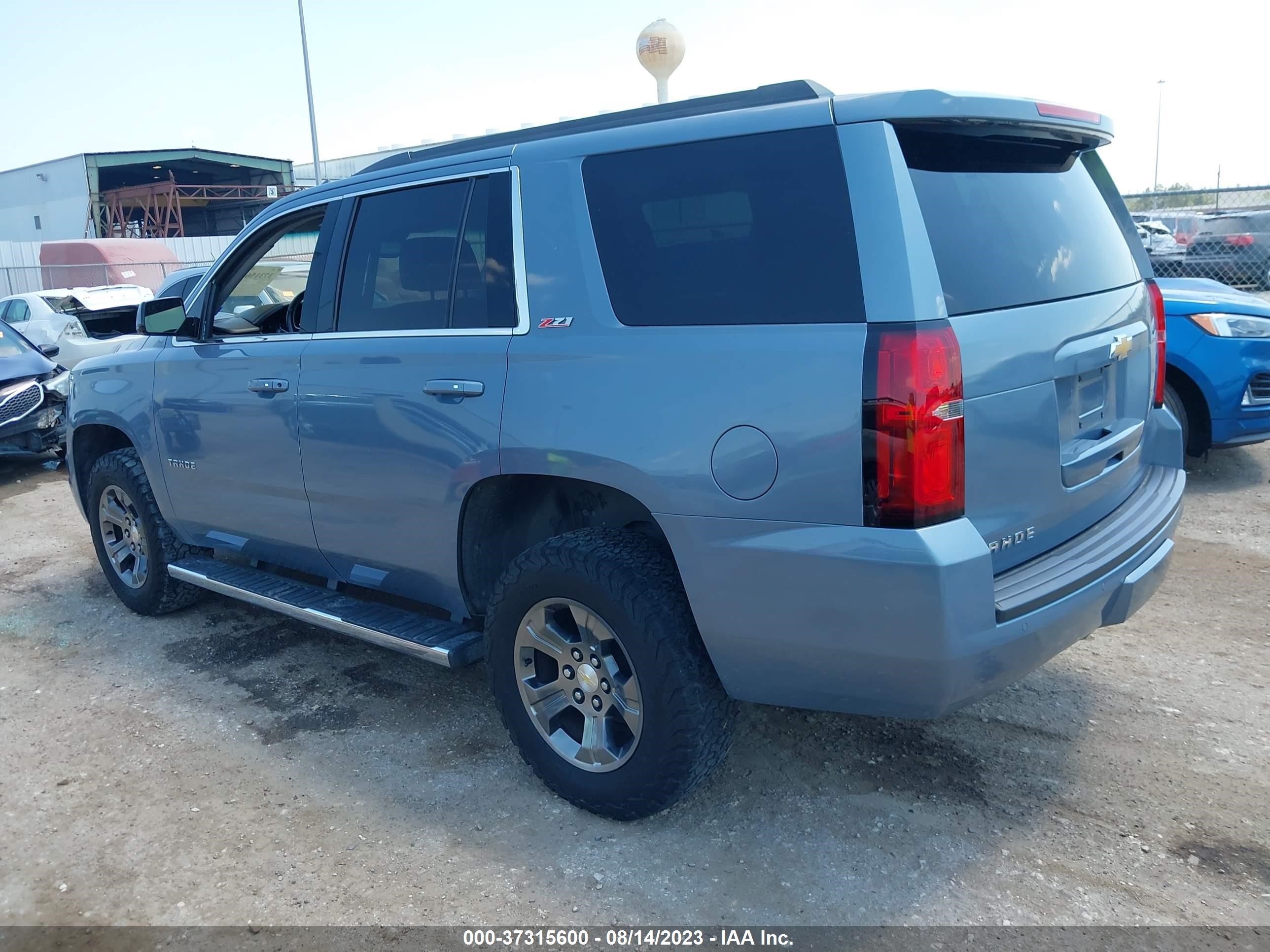 Photo 2 VIN: 1GNSKBKCXFR632389 - CHEVROLET TAHOE 