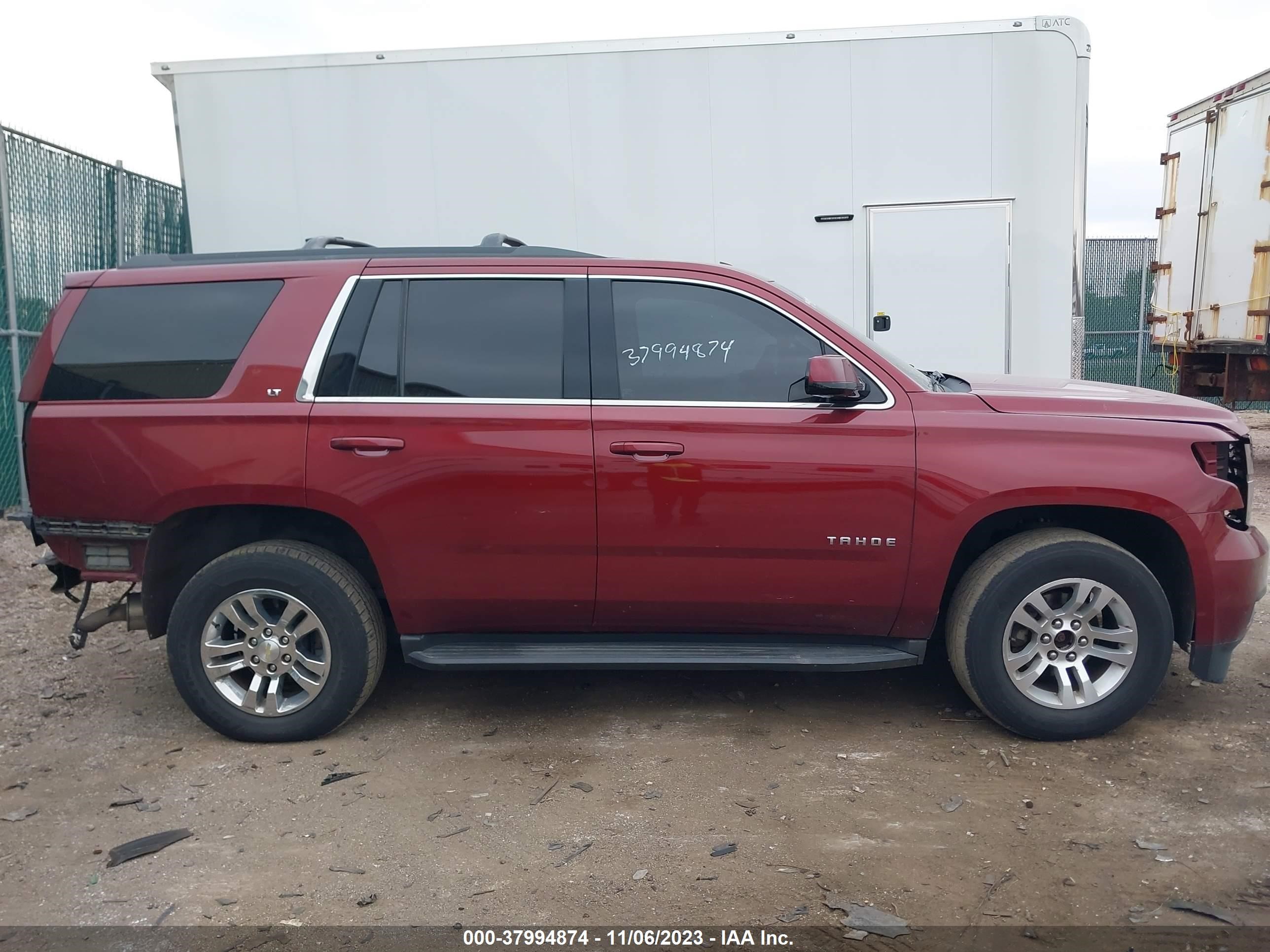 Photo 13 VIN: 1GNSKBKCXGR144139 - CHEVROLET TAHOE 