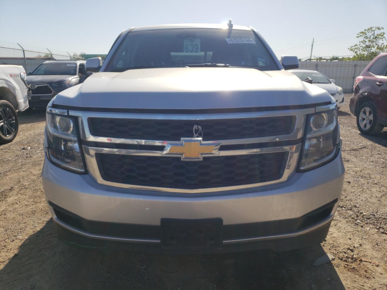 Photo 4 VIN: 1GNSKBKCXKR312726 - CHEVROLET TAHOE 