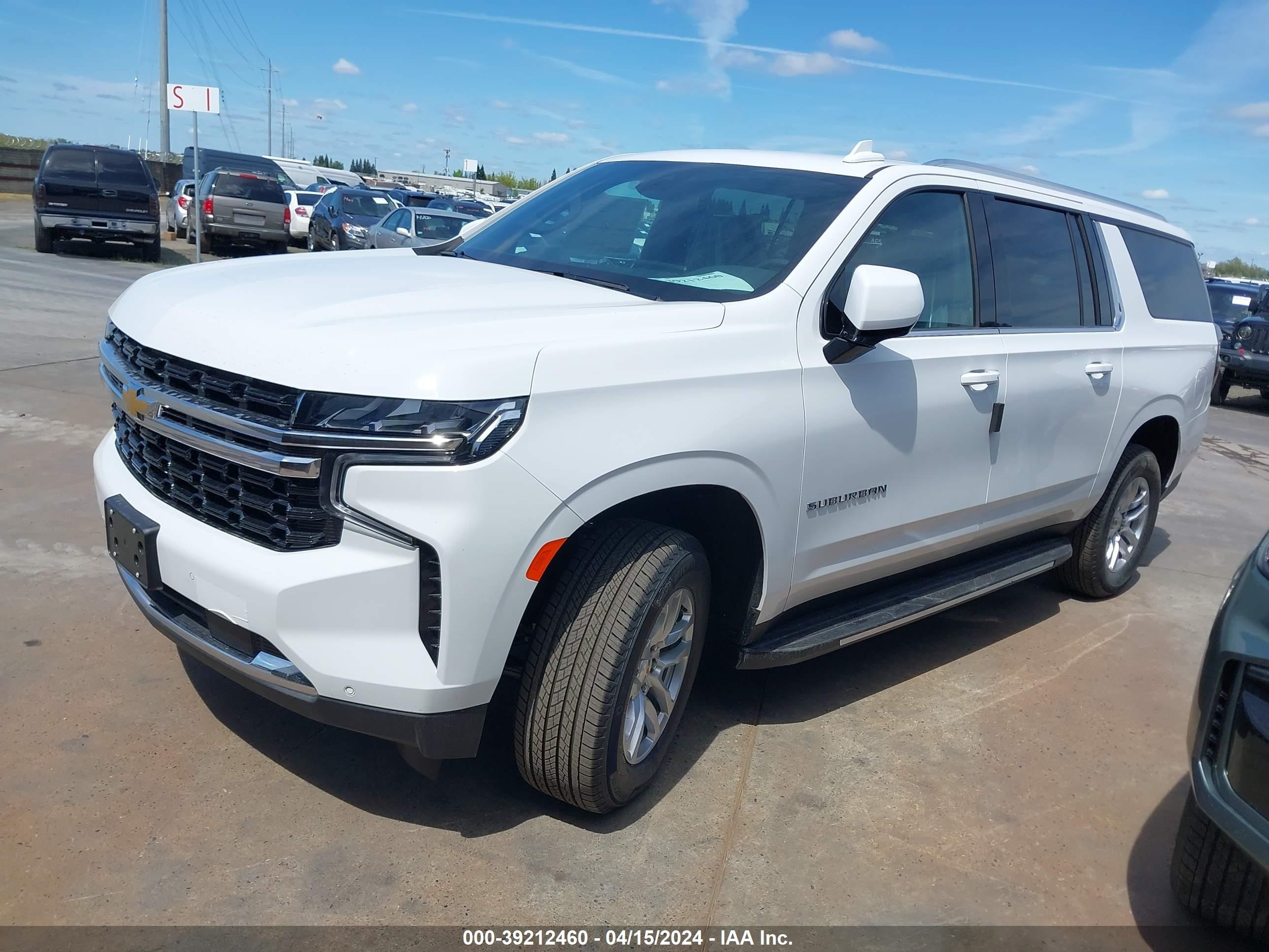 Photo 1 VIN: 1GNSKBKD6RR177439 - CHEVROLET SUBURBAN 