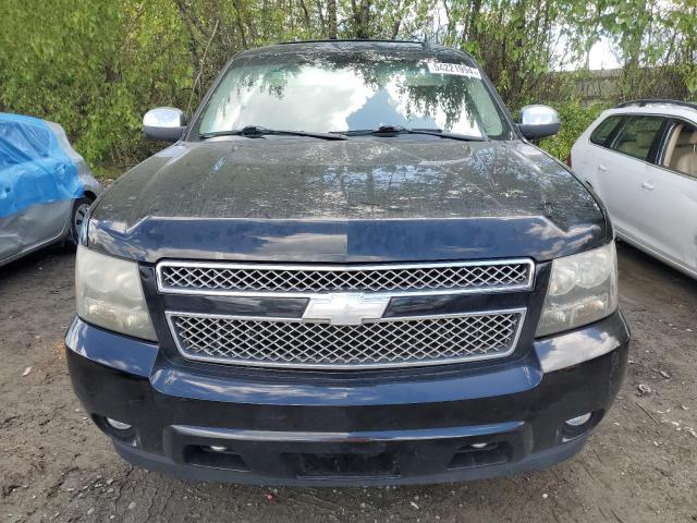 Photo 4 VIN: 1GNSKCE00BR131917 - CHEVROLET TAHOE 