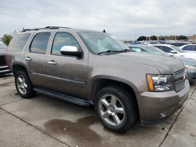 Photo 3 VIN: 1GNSKCE00BR132999 - CHEVROLET TAHOE 