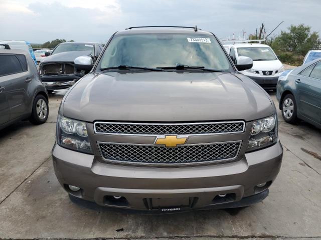 Photo 4 VIN: 1GNSKCE00BR132999 - CHEVROLET TAHOE 