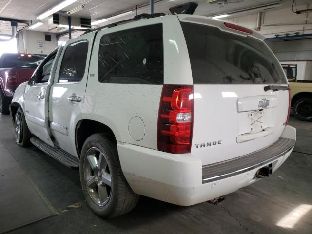 Photo 2 VIN: 1GNSKCE00BR185895 - CHEVROLET TAHOE K150 