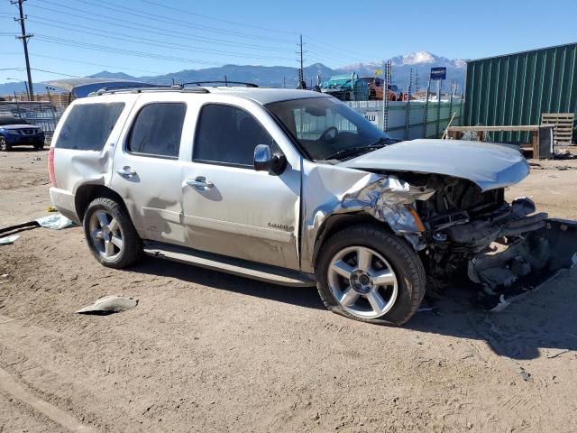 Photo 3 VIN: 1GNSKCE00DR318657 - CHEVROLET TAHOE 