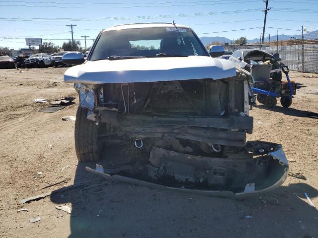 Photo 4 VIN: 1GNSKCE00DR318657 - CHEVROLET TAHOE 