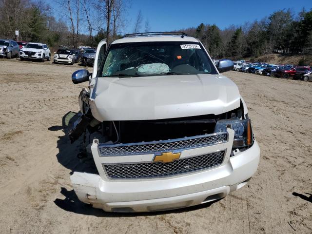 Photo 4 VIN: 1GNSKCE00ER209231 - CHEVROLET TAHOE 