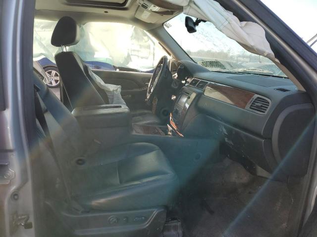 Photo 6 VIN: 1GNSKCE01DR368290 - CHEVROLET TAHOE K150 