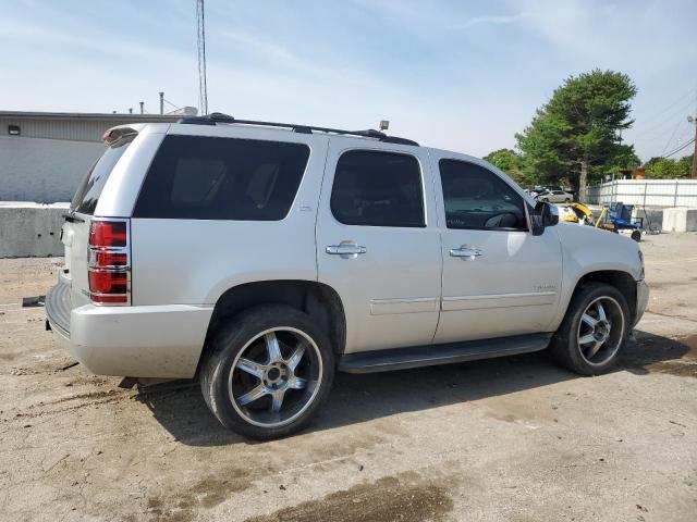 Photo 2 VIN: 1GNSKCE02BR195876 - CHEVROLET TAHOE K150 