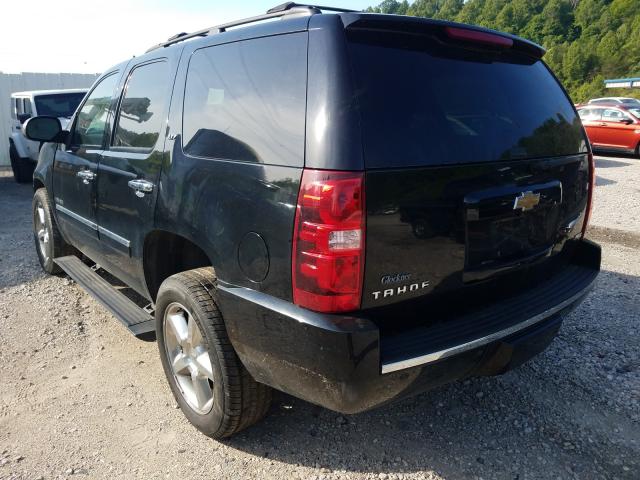 Photo 2 VIN: 1GNSKCE02BR398962 - CHEVROLET TAHOE K150 