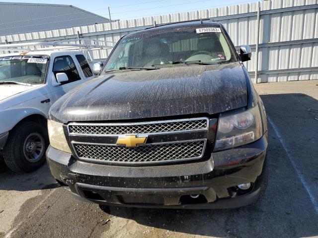 Photo 4 VIN: 1GNSKCE02CR246875 - CHEVROLET TAHOE 