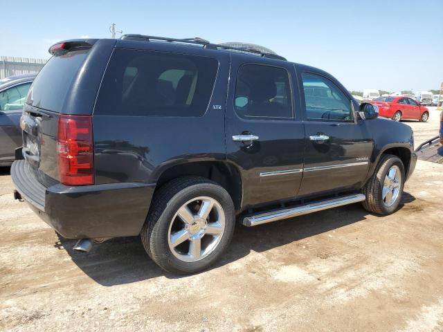 Photo 2 VIN: 1GNSKCE02DR204482 - CHEVROLET TAHOE 