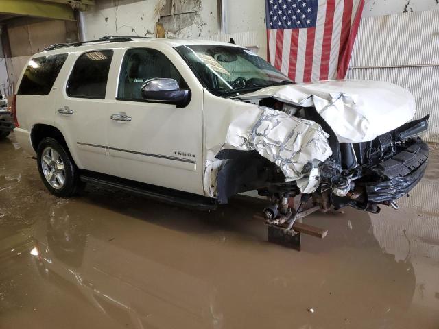 Photo 3 VIN: 1GNSKCE02ER166981 - CHEVROLET TAHOE 