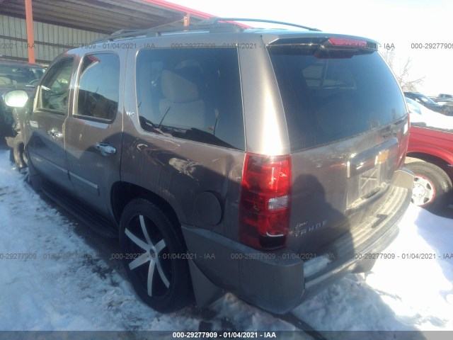 Photo 2 VIN: 1GNSKCE03ER152300 - CHEVROLET TAHOE 