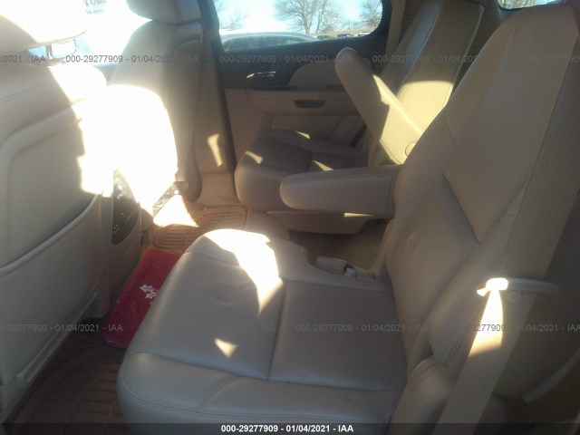 Photo 7 VIN: 1GNSKCE03ER152300 - CHEVROLET TAHOE 