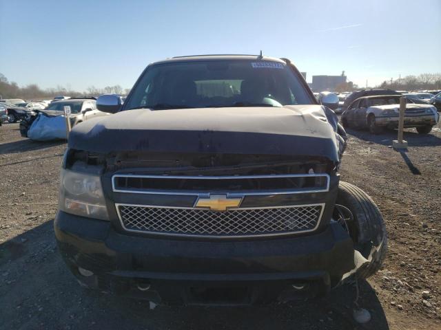 Photo 4 VIN: 1GNSKCE04BR172258 - CHEVROLET TAHOE K150 