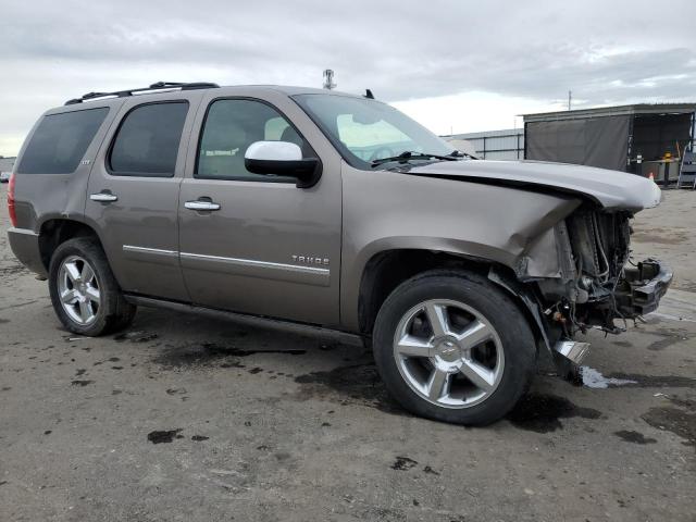 Photo 3 VIN: 1GNSKCE04BR209101 - CHEVROLET TAHOE 