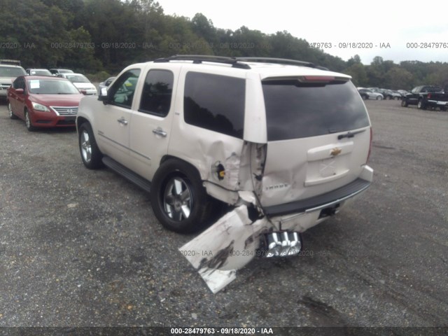 Photo 2 VIN: 1GNSKCE04BR288334 - CHEVROLET TAHOE 